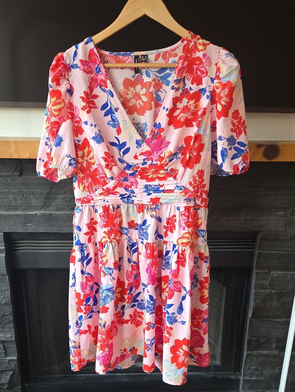 Vero Moda Pink Floral Short-Sleeve Wrap Dress